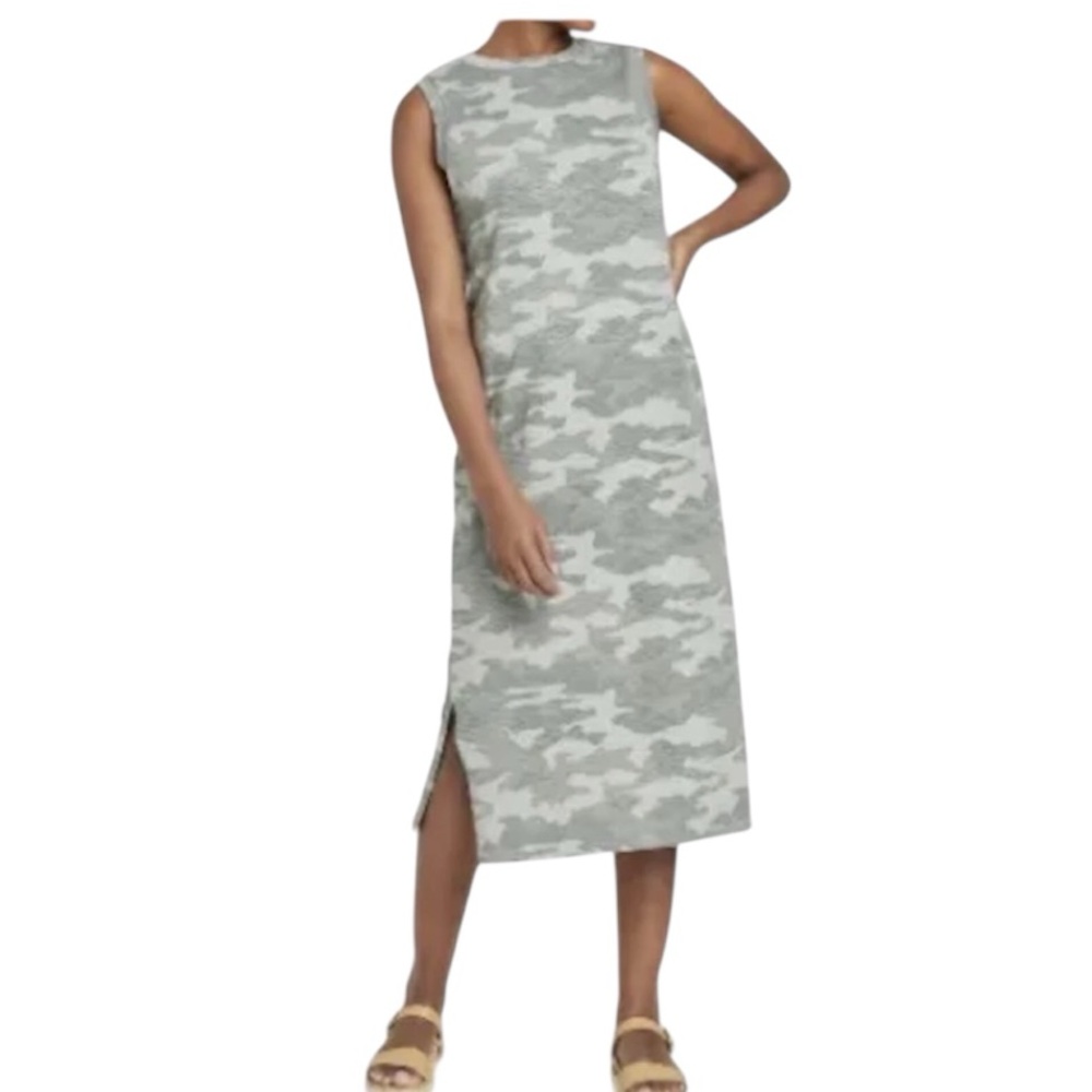 Universal Thread Green Camo Midi Tee Shirt Dress